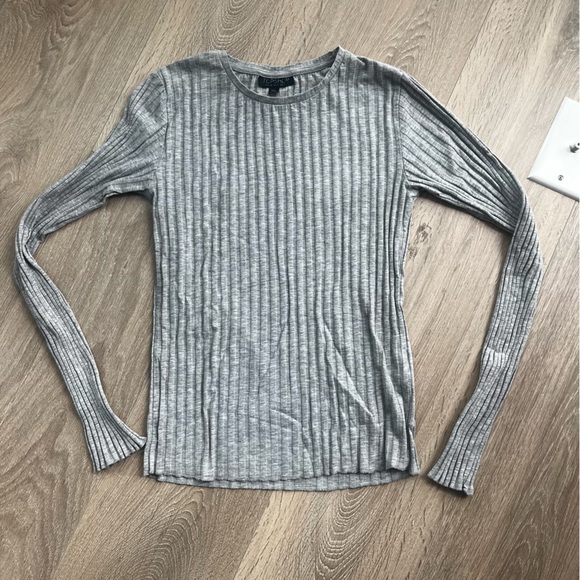 Topshop Grey Ribbed Long Sleeve Size Small - Picture 1 of 3
